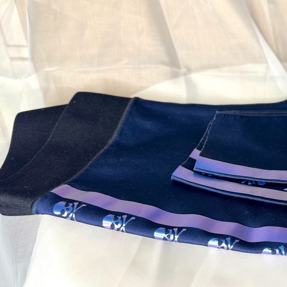 Purple Ultracor “Skull” Leggings – Size Small
